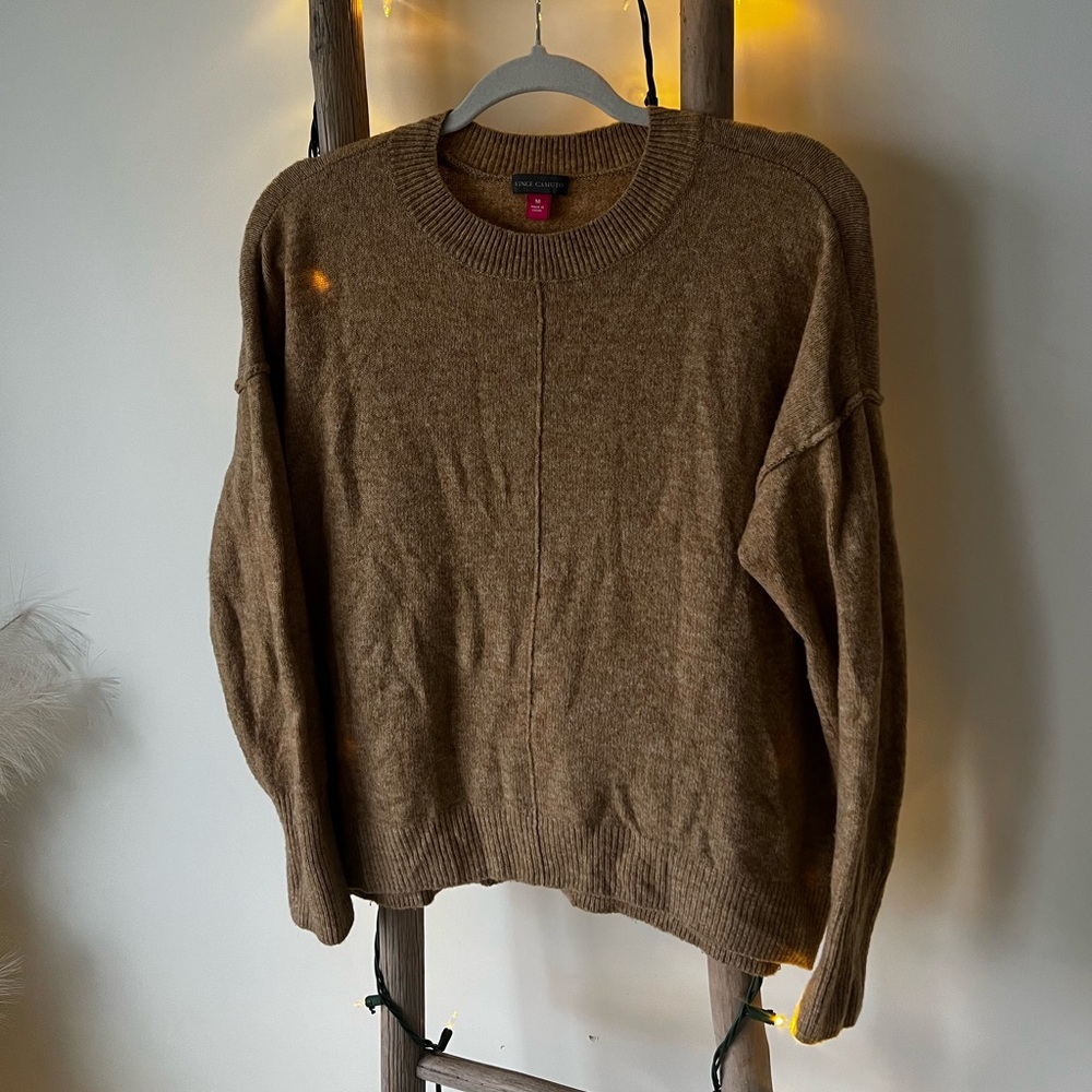 Vince Camuto sweater size M